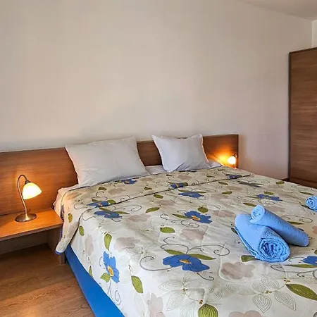 Excelsior Sunny Apartmán